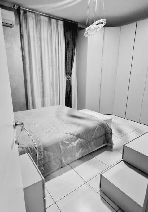 Appartamento Nel Cuore Di Aosta Bagian luar foto